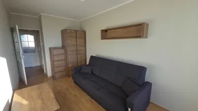 Wynajmę odnowiony pokój w mieszkaniu 3 pokojowym na Morenie (Burgaska) - miniatura 2