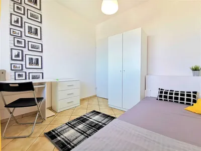 Pokój 1 os. ul. Starzyńskiego, blisko WSIiZ, galeria Nowy Świat - miniatura 3