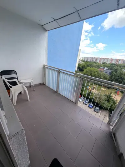 63 m² | Jasne 3 pokoje | Duża Loggia | Osikowa 11 | Chomiczówka | 6 piętro - miniatura 2