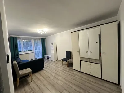 Pokoj jednoosobowy lub dla pary 17m^2 z balkonem. Gdansk wrzeszc ul. Baczynskiego - miniatura 2