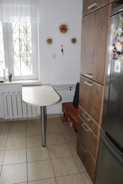 Przestronne 3-pokojowe mieszkanie 63 m² z dużym balkonem – Ursynów, ul. Żabińskiego, blisko metra Natolin - miniatura 2