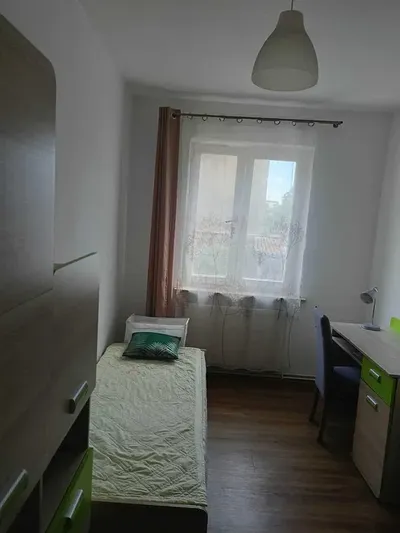 Pokój blisko Politechniki Gdańskiej i GUMEDu na wynajem. Mieszkanie studenckie.