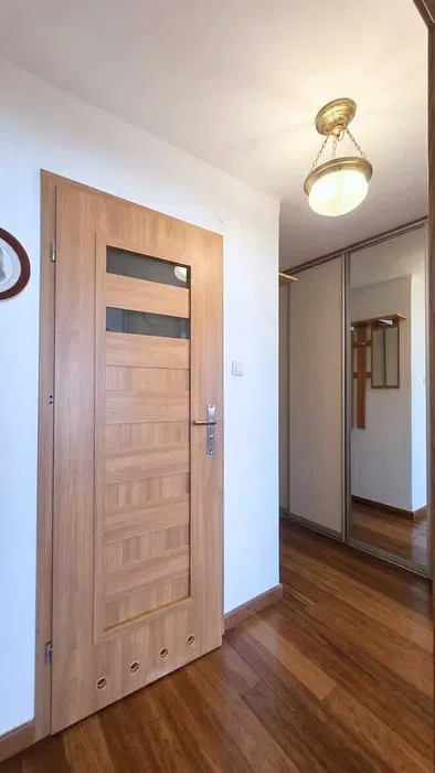 2 oddzielne pokoje | Platynowa 8 | blisko Rondo Daszyńskiego | balkon loggia | bezpłatny parking | osobna kuchnia - miniatura 5