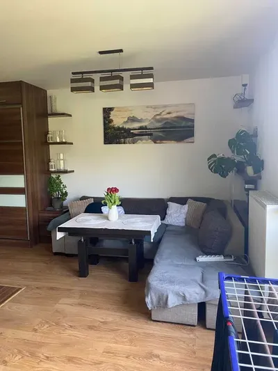 Jasny, umeblowany pokój na Bemowie – ul. Dywizjonu 303 | parking | winda | świetna lokalizacja - miniatura 5