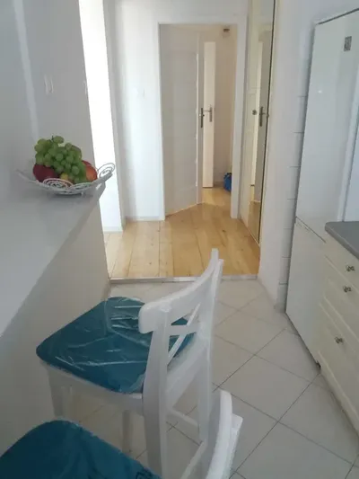 AKTUALNE.Duża kawalerka 38m2, pokój z balkonem i osobna kuchnia/Centrum/Metro/Bezpośrednio - miniatura 2