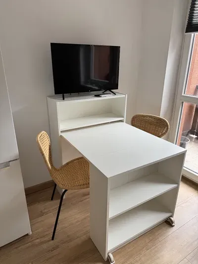 Lokal z balkonem do wynajęcia - miniatura 4