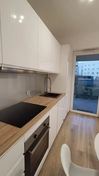 Wynajem od pazdziernika mieszkanie Czuby ul.cyrkoniowa 40m na parterze - miniatura 2