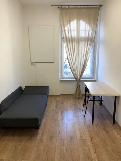 Wynajmę pokój (dla Pana) jednoosobowy w Katowicach przy ul. Kochanowskiego 2 - miniatura 5
