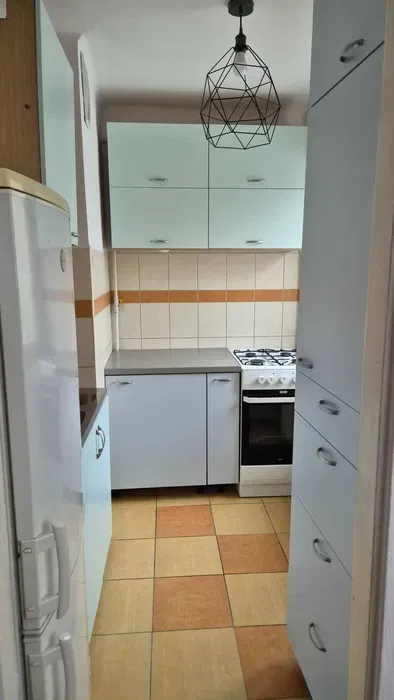 Kawalerka - jasne mieszkanie 30 m² w świetnej lokalizacji | Od zaraz - miniatura 4