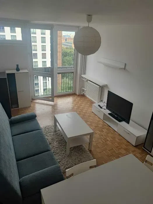 Wynajmę 2 pokoje, ul. Graniczna 4, Hala Mirowska, piwnica, bezpośrednio, ONZ Świętokrzyska Centrum - 1/8