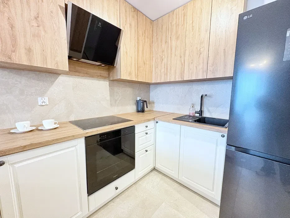 2 pokojowe mieszkanie po remoncie, Centrum - 1/8