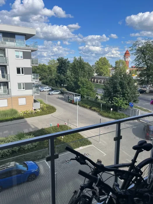 2 pokoje 50m2 Wroclaw ul Gazowa parking, komórka ,zamkniete osiedle - 1/8