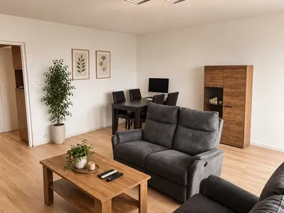 Przestronne 2 pokoje, 51 m² | salon 25 m² | osobna kuchnia | duży balkon | super lokalizacja - miniatura 2