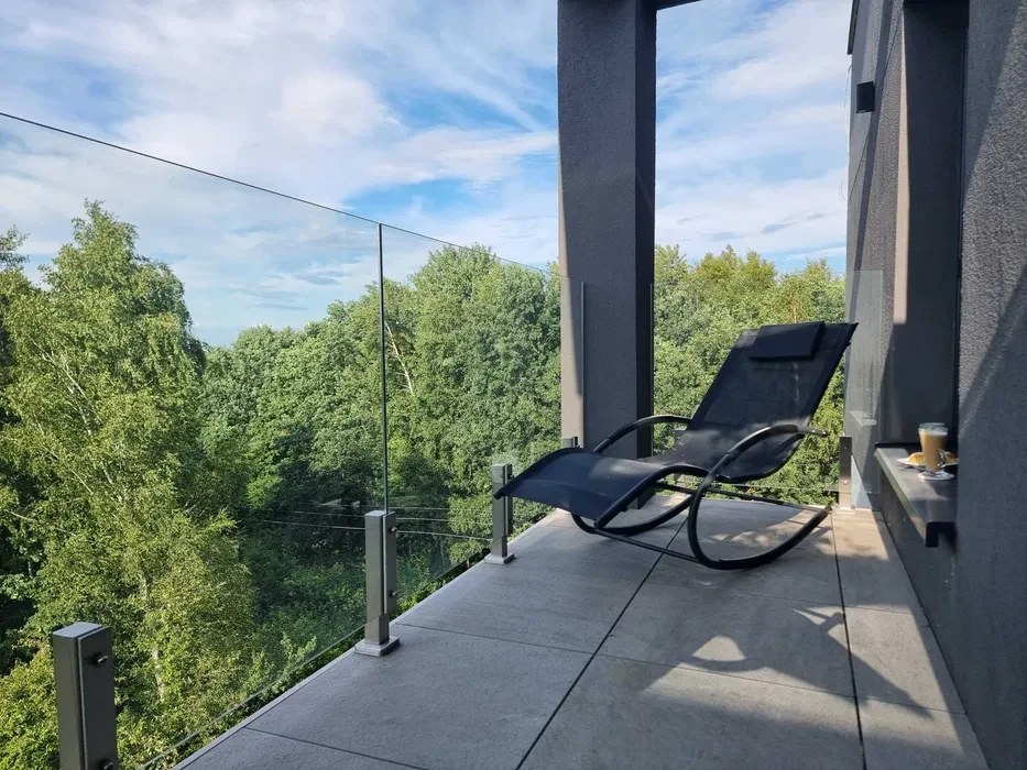 3-pokojowe (42 m²) z widokiem na las– osiedle Verde, garaż podziemny, światłowód, zwierzęta OK, od 1.10.2026 - 1/8