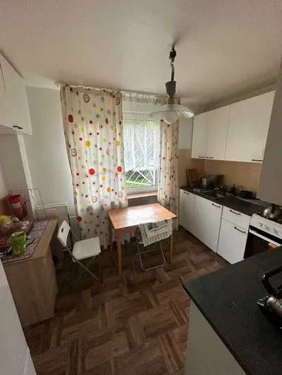 wynajmę mieszkanie Śliczna Krakó bezpośrednio tramwaj 70 m kw 3 pok - miniatura 4