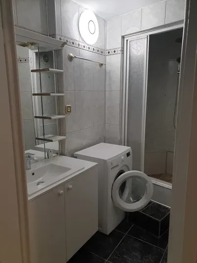 Wynajmę mieszkanie 3 pokojowe - miniatura 4