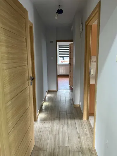 Mieszkanie w zielonej okolicy z dużym tarasem - miniatura 3