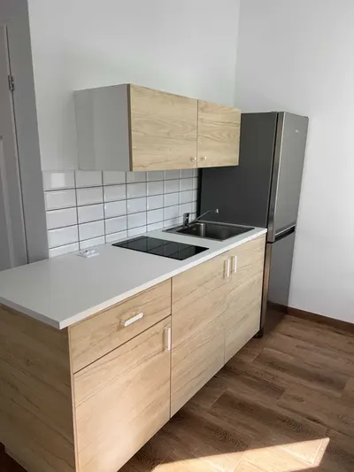 Wynajmę kawalerkę w Warszawie na Woli 39 m2 - miniatura 2