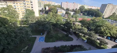 Komfortowe, umeblowane mieszkanie z klimatyzacją i balkonem – Turmoncka 17