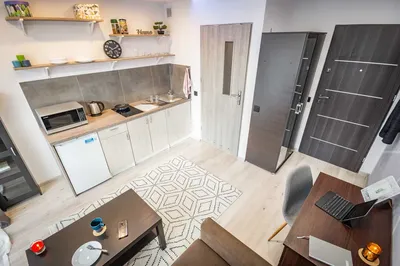 Dobrze wyposażona, słoneczna kawalerka - Ligota. Parking, świetna komunikacja, WiFi GRATIS. Uniwersytet i Akademia w pobliżu - miniatura 3