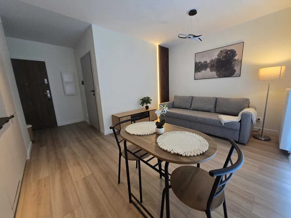 Nowe, 2 pokoje 35m2, 4 piętro, ul. Conrada blisko Galeria Bronowice / IKEA - 1/8