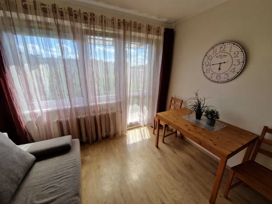 Mieszkanie blisko UMK, 3 oddzielne pokoje - 1/8