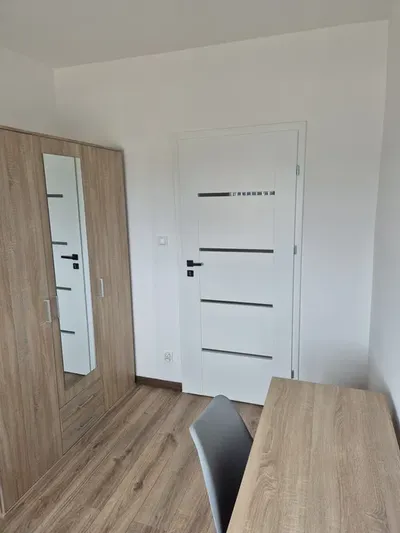 Pokoj jednoosobowy dla dziewczyny nowe mieszkanie REJTANA 22 cena ze wszystkim - miniatura 3