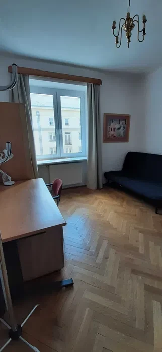 wynajem samodzielnego pokoju z własną łazienką obok stacji Metro Politechnika - 1/8