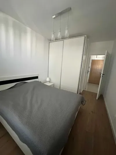 2-pokojowe mieszkanie w Warszawie - miniatura 3