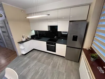 Mieszkanie najem ul. Piltza - Ruczaj, 61 m2, 3 pokoje, klima, garaż, balkon, od właściciela, Czerwone Maki, Kampus UJ, południe Krakowa, od zaraz - miniatura 2