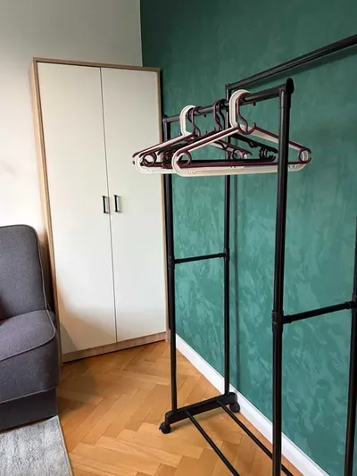 Pokój w Centrum | Poznań | Stary Browar | Po remoncie | Winda | 10m2 - miniatura 4
