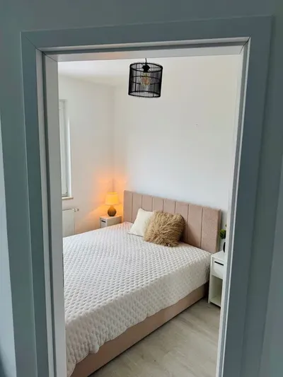 Od 1 października Do wynajęcia -2 pokoje (36m2) Żerań/ cisza/ zieleń/ dobra komunikacja - miniatura 5