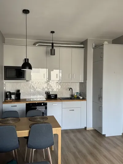 Wynajmę mieszkanie 44m2+miejsce garażowe(Warszawa Ursus Posag 7 Panien 11) - miniatura 3