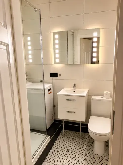 2 pokoje Warszawa Śródmieście | Metro | 56m² | Oddzielna kuchnia | Piwnica - miniatura 5