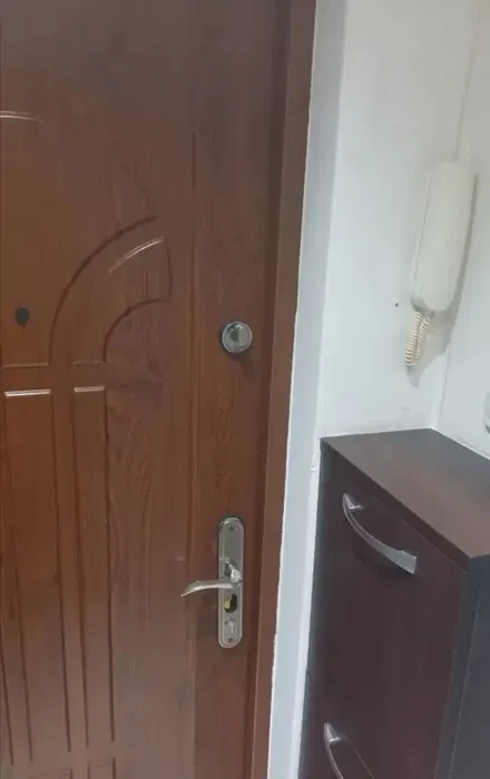 Kawalerka blisko basenu Nurek oraz Skarpy na Rozbarku - 1/6