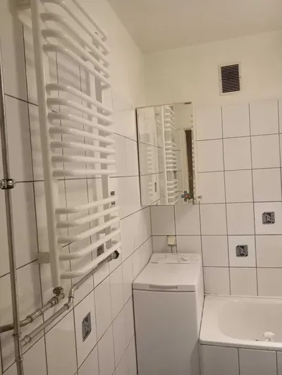 Do wynajęcia mieszkanie jednopokojowe na ul, Snycerskiej - miniatura 3