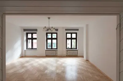 Przy Placu Grunwaldzkim | przestronne 87 m² | 3 pokoje | cisza w centrum | winda | miejskie ogrzewanie