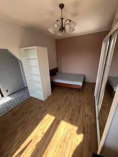 Kawalerka do wynajęcia. - miniatura 4