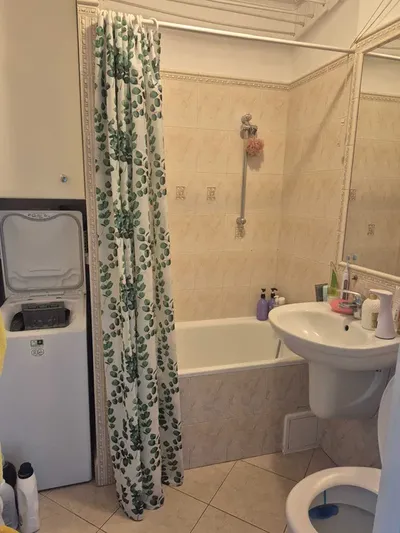 Pokój dla kobiety / dziewczyny Praga Południa - miniatura 5
