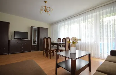Przestronne mieszkanie 2 pokoje 48m Pieczewo ul. Sikiryckiego oddzielna kuchnia - odświeżone, odmalowane