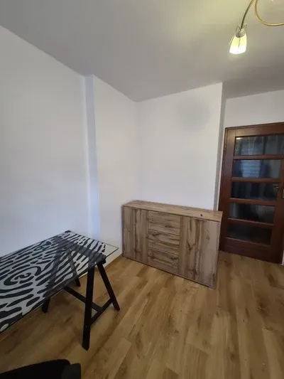 Pokój – Katowice-Ligota, ul. Kołobrzeska 5 cena za całość - miniatura 2