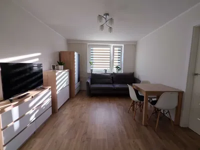 Mieszkanie 2-pokojowe 40m2 – Warszawa
