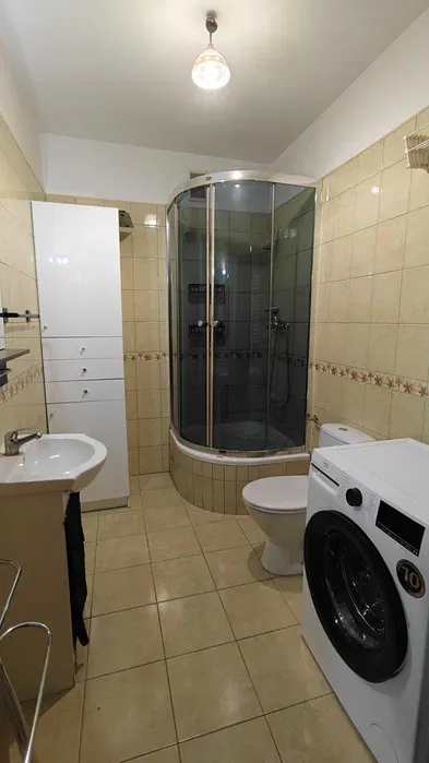 Mokotów, Stegny, 39 m2, kawalerka, niezależna kuchnia, balkon, garderoba - miniatura 5