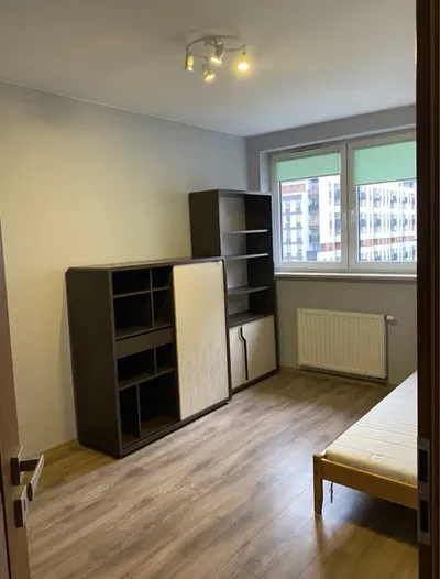 3 pokojowe mieszkanie 66m2 z oddzielną kuchnią . - miniatura 5