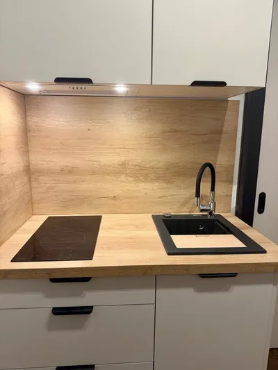 Wynajem 35 m², wyposażone, z aneksem i pralką - Wzgórze Św. Maksymiliana - miniatura 3