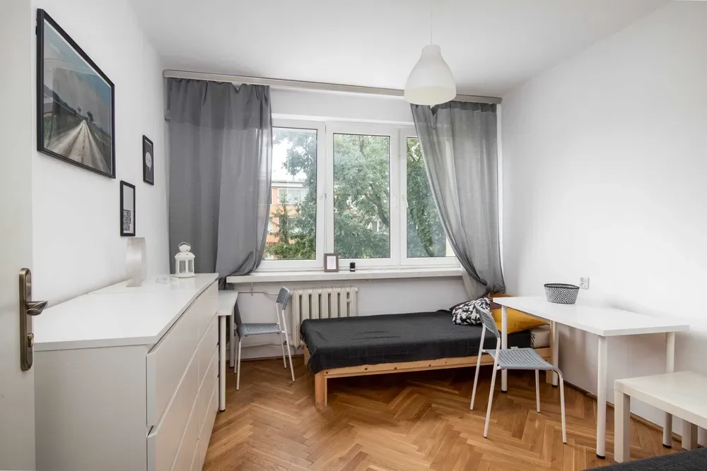 Pokój 1-osobowy 14 m² | NULLO | tramwaj 250 m | AKF, UP, PK, UR, UEK, GK - 1/6