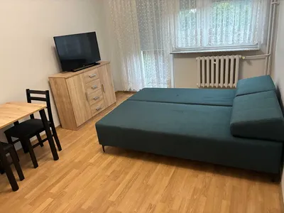 Kawalerka z balkonem i oddzielną kuchnią Gdynia Cisowa - miniatura 2