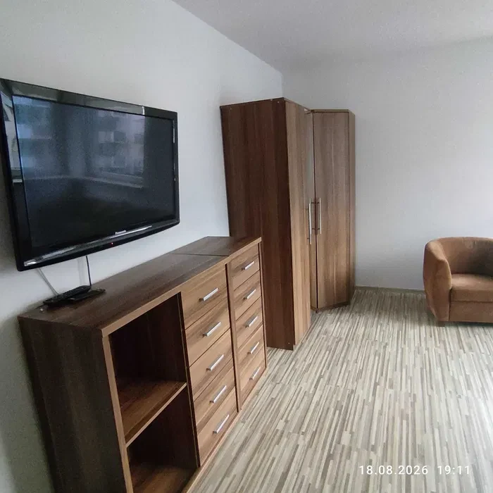 Komfortowy pokój 19,5 m² | Gromskiego 8 Rzeszów - 1/6