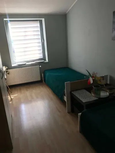 Wynajmę pokój 1/2 osobowy ul.Balicka 79 od zaraz - miniatura 2