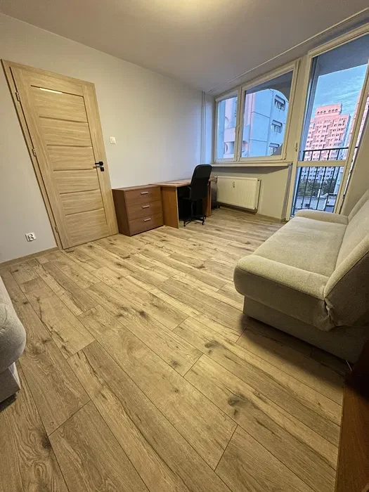 Mieszkanie pl.Grunwaldzki (Manhatan/sedesowce) - 1/8